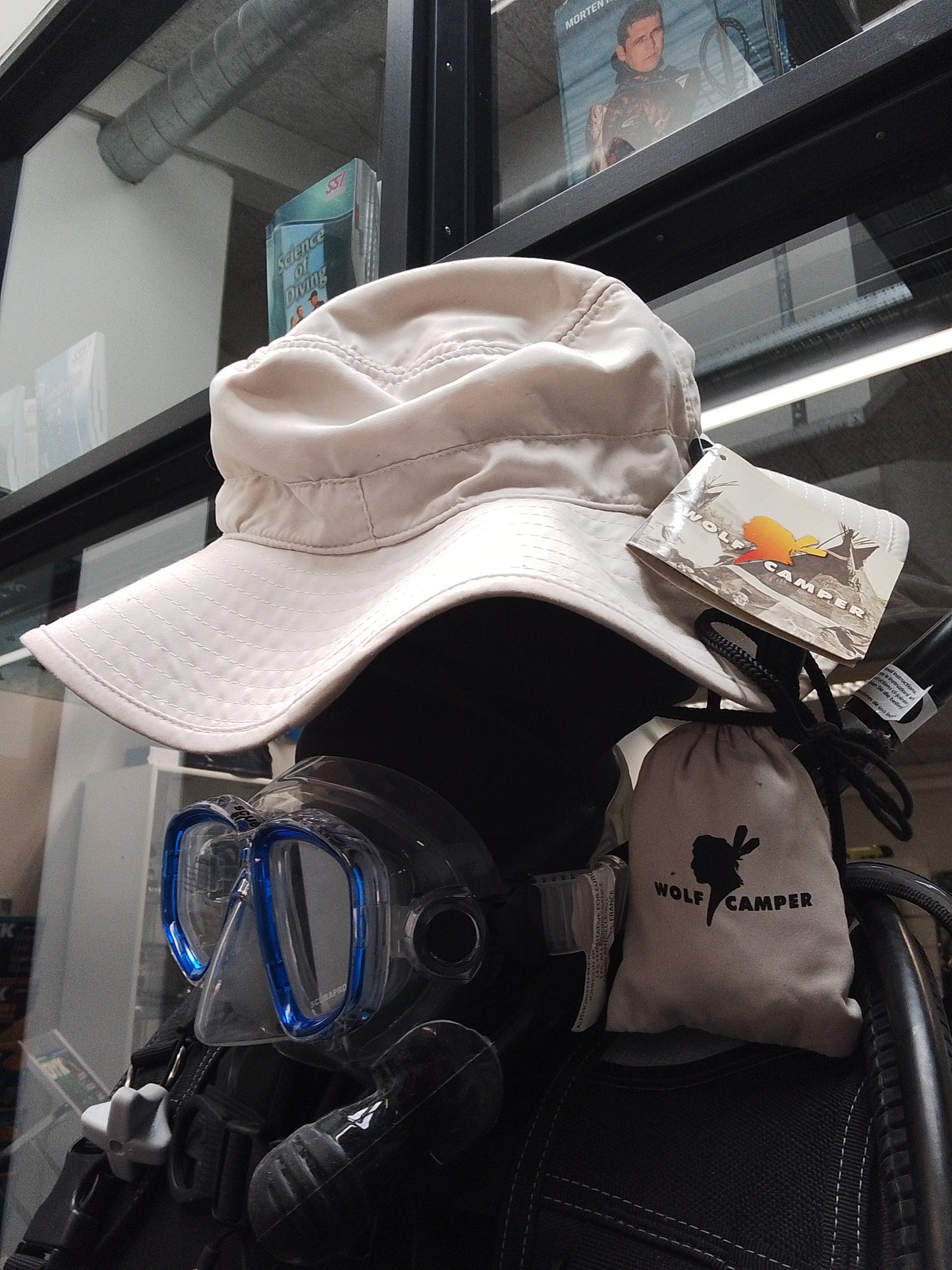 Wolfcamper hat