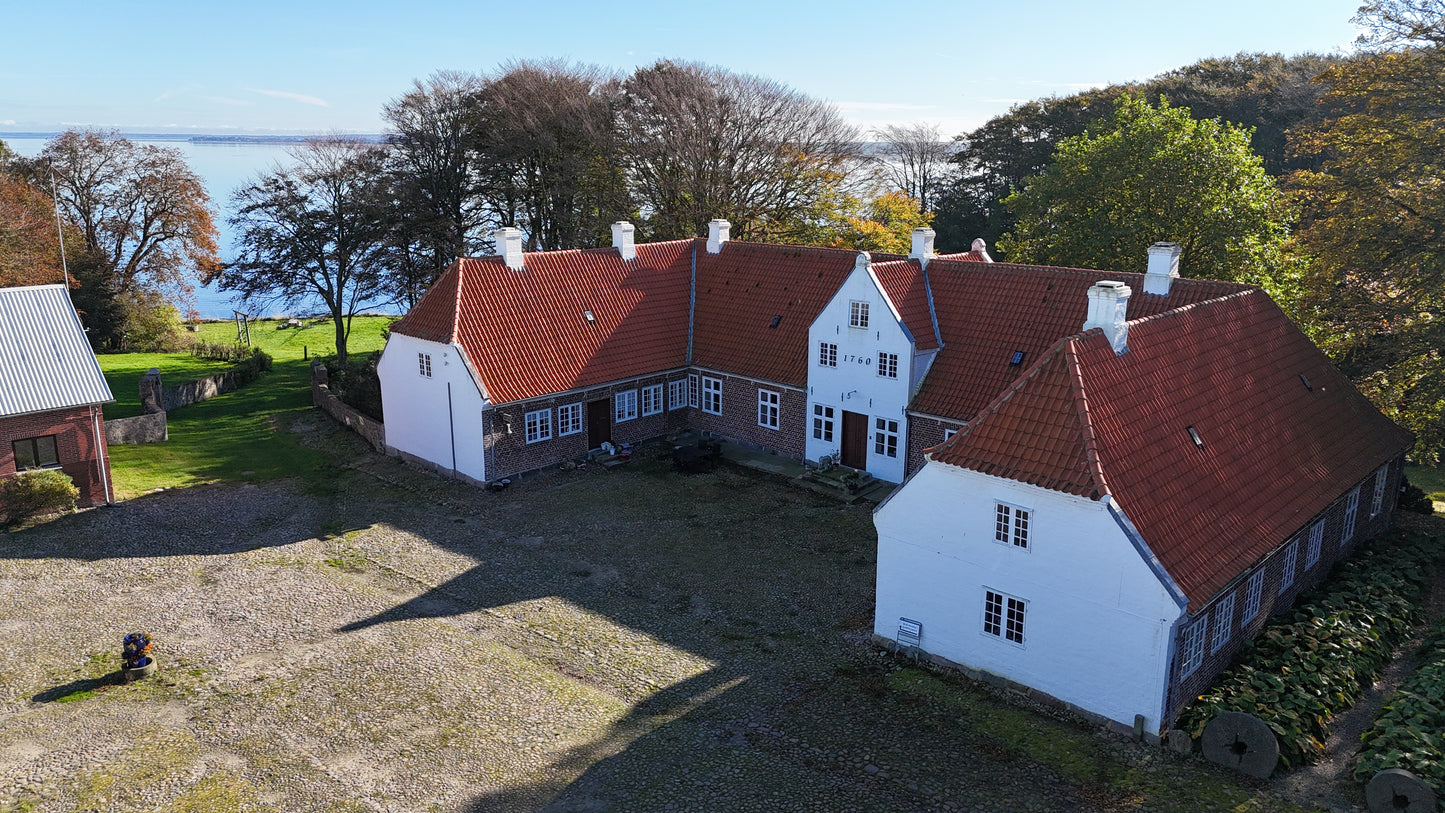 Tilkøb overnatning Herregården Hindsels
